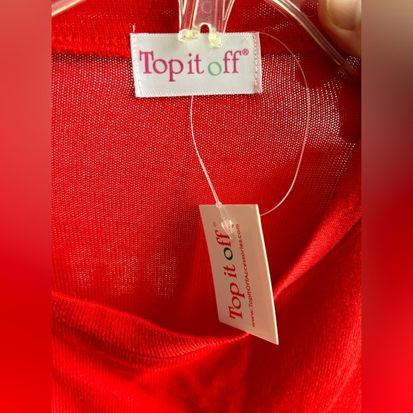 Top it off red poncho one size - Picture 2 of 6